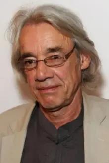 Roger Lloyd Pack como: Ghost of Christmas Future