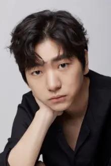Lee Ju-seung como: Jeong-woo