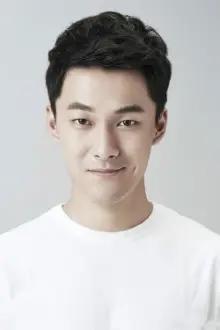 Zhang Yujian como: He Canyang