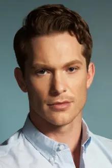 Chad Connell como: Eric Hayes
