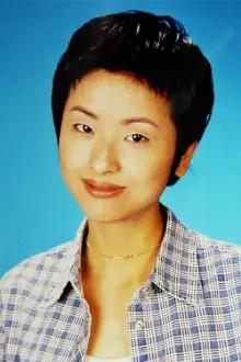 Hilary Tsui como: Jacky Wong