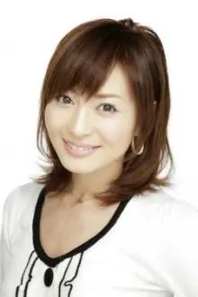 Chiharu Niiyama como: Sasaki Kana