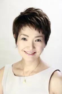 Saiko Isshiki como: Dr. Kyoko Hayami