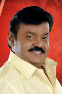 Vijayakanth como: Tamil Selvan IAS