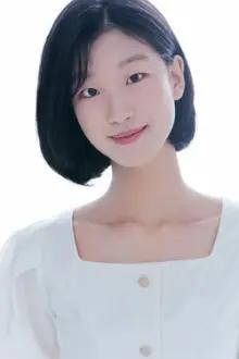 Lee Ji-won como: Cho Young-nam