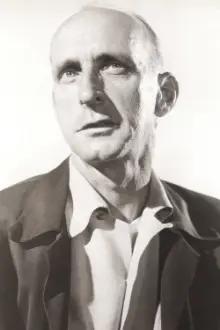 Philip Coolidge como: Lt. Cmdr. Leonard Evans