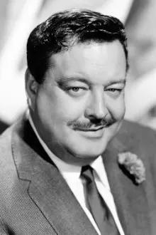 Jackie Gleason como: Buford T. Justice