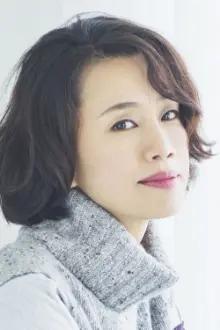 Makiko Watanabe como: Keiko Ogura