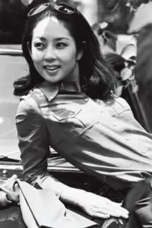 Yōko Yamamoto como: Yoko katagiri