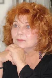 Cécile Vassort como: Christine