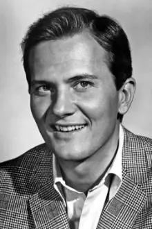 Pat Boone como: Andy Paxton