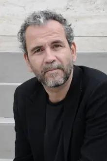 Guillermo Toledo como: Asier Garmendia
