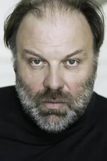 Waldemar Kobus como: Günther Franken