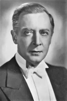 Fritz Odemar como: Möller