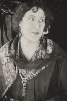 Rosita Marstini como: Mère Michi