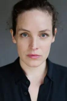 Katharina Lorenz como: Lou Andreas-Salomé, jung