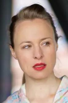 Katja Danowski como: Agnes Sonntag