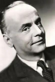 Ernst Waldow como: Hoteldirektor