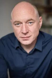 Rainer Sellien como: Editor