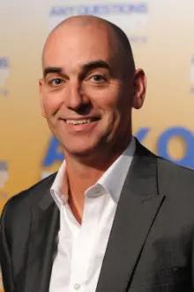 Rob Sitch como: Mike Moore