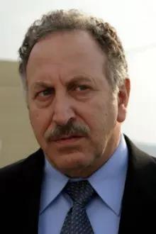 Makram J. Khoury como: Detective chief inspector Ben-Shooshan