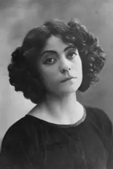 Asta Nielsen como: Miss May Wolton