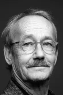 Gösta Ekman como: Charles Ingvar "Sickan" Jönsson