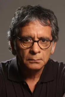 Patricio Contreras como: Jiménez