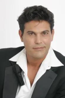 Francisco Gattorno como: Andrés Bustamante Cantoro