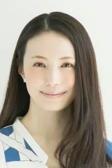 Mimura como: Yoko Makihara