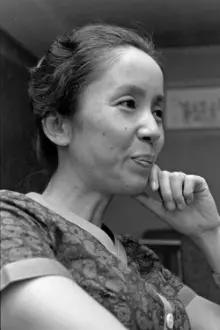 Tomoko Naraoka como: Mother