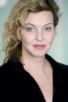Margarita Broich como: Sabine Sattler