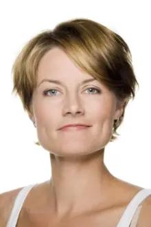 Pernille Sørensen como: Ela mesma