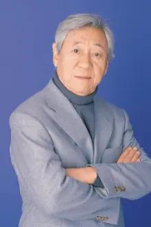 Takeshi Kusaka como: M. Bison (voice)