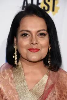 Sushmita Mukherjee como: Kusum Mishra