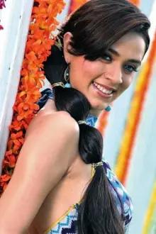 Nargis Bagheri como: Anjali