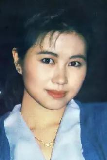 Pauline Yeung Bo-Ling como: Pauline