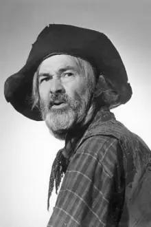 George 'Gabby' Hayes como: Sheriff Jake Withers