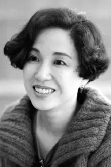 Hideko Yoshida como: Akiko Mori