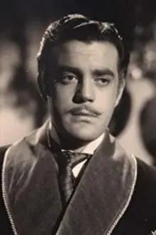 Eduardo Fajardo como: Colonel George Bonnet
