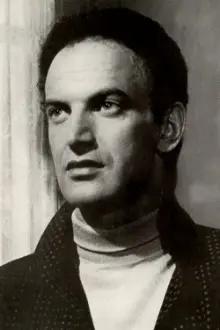 Paul Müller como: Jeanine's father