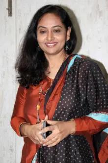 Prateeksha Lonkar como: Sudha