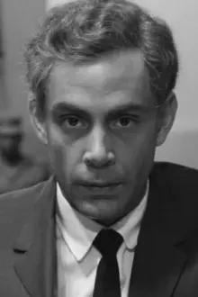 Sergio Corrieri como: Vicente García