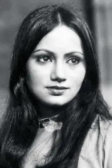 Ranjeeta Kaur como: Hasina