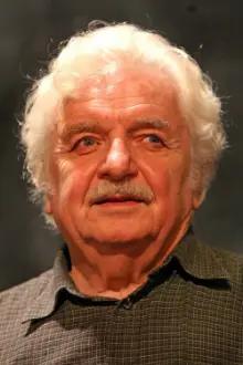 Ladislav Smoljak como: vedoucí servisu Karfík