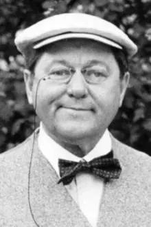 Bertil Norström como: Bengt