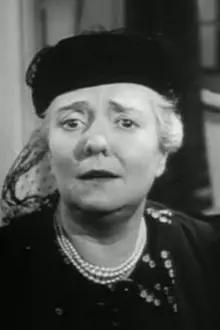 Dorothy Vaughan como: Mrs. Molloy