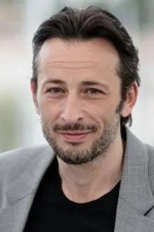 Michaël Cohen como: Stéphane Jourdan