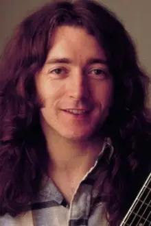 Rory Gallagher como: Self (archive footage)