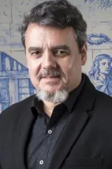 Cássio Gabus Mendes como: Dr. Afrânio Villa Verde